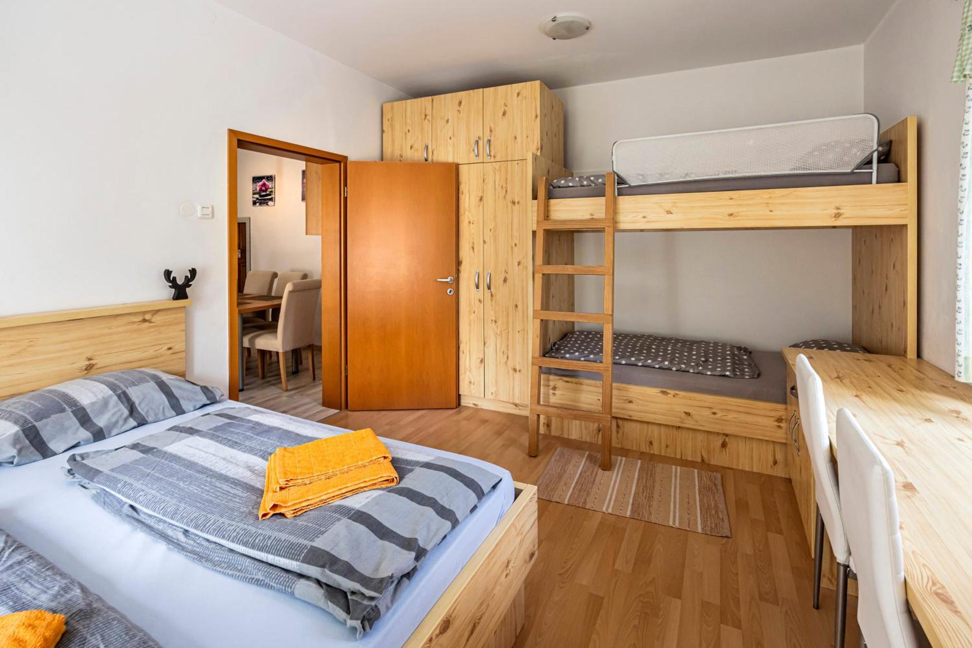 Apartma Mojca - New Bathroom Nov24 克拉尼斯卡戈拉 外观 照片